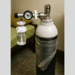 B-Type Medical Oxygen Cylinder Combo – (10.2L/40 cu ft) - Image 3